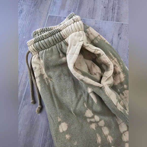 Wild Fable Green Tie-Dye Jogger Pants - Picture 5 of 10